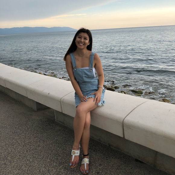 Meet Your Posher πππ (please read) - Picture 5 of 6